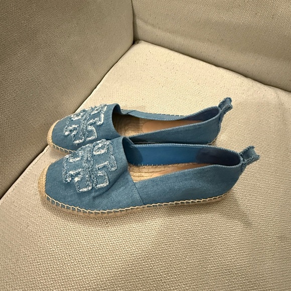 Tory Burch double T Blue Espadrille Flats - Picture 2 of 3